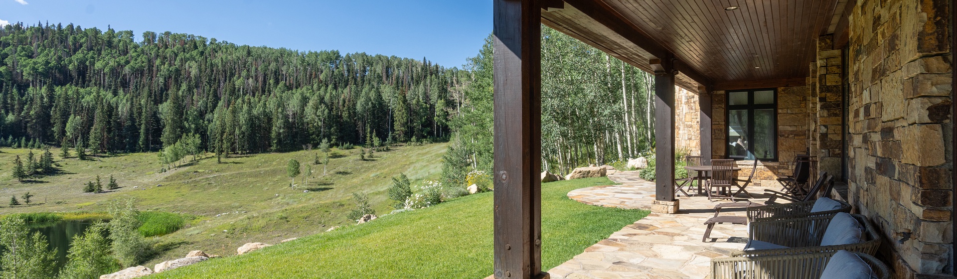 4.3-turkey-creek-telluride-lower-patio3