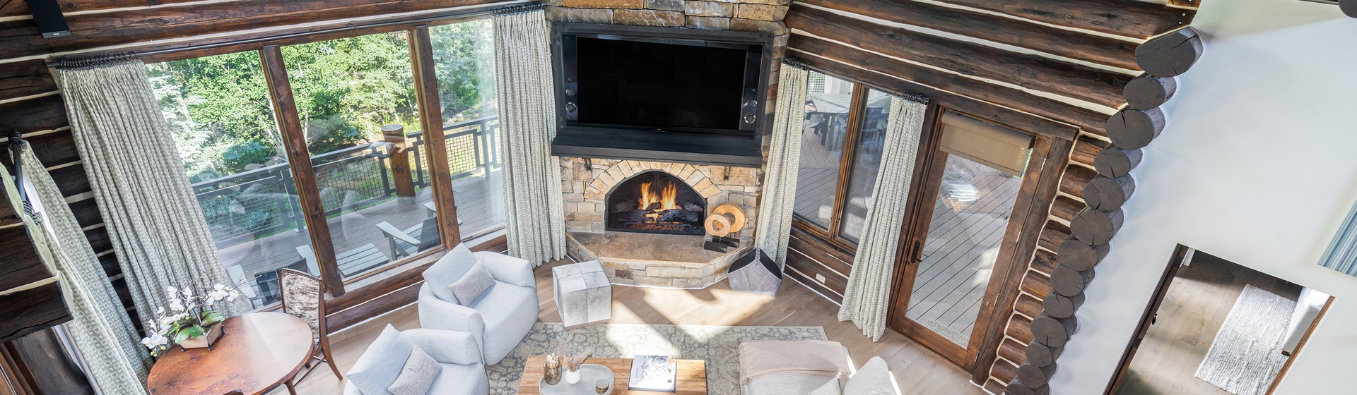 2.22-slopeside-chateau-telluride-living-room-above