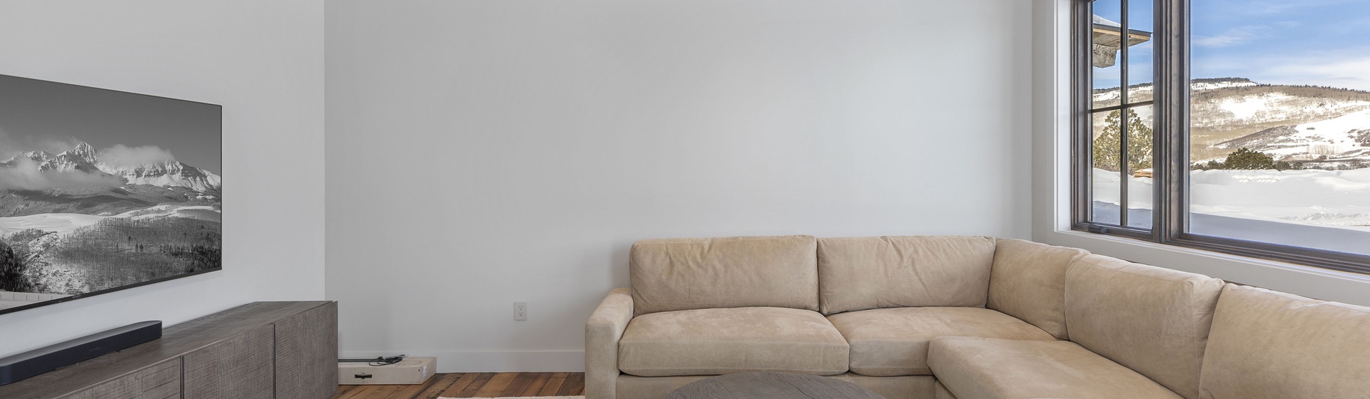 6.2-silver-pick-ranch-wilson-mesa-lower-living-room1