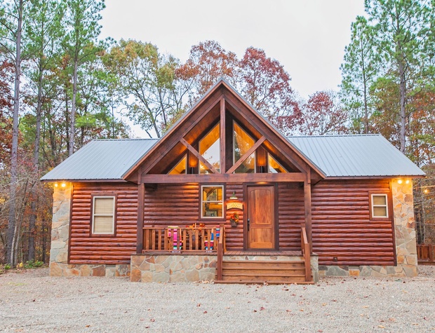 Arrow Creek Camp Blue Beaver Cabins