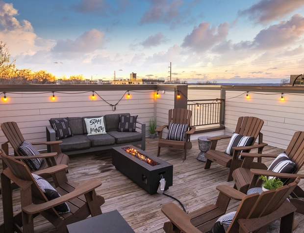 BBQ rooftop and fire pit