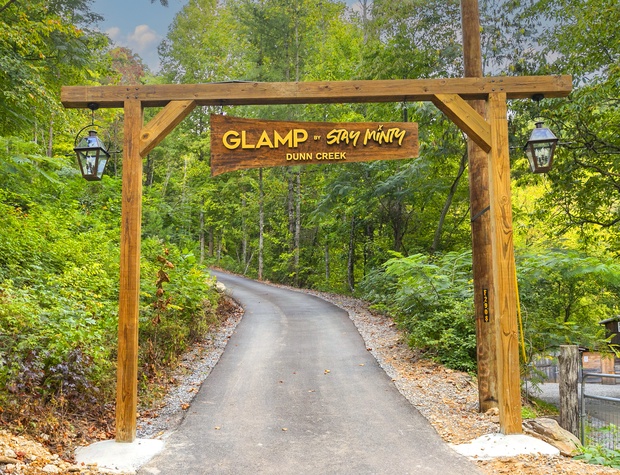 Glamp Entrance