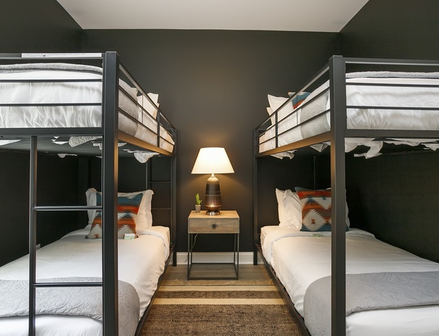 Bedroom 5 - 2 Bunk Twin Size Bed ( Sleeps 4 )