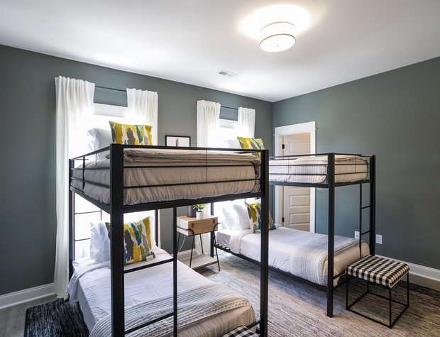 Bedroom 10 - 2 Bunk Twin Bed ( Sleeps 4 )