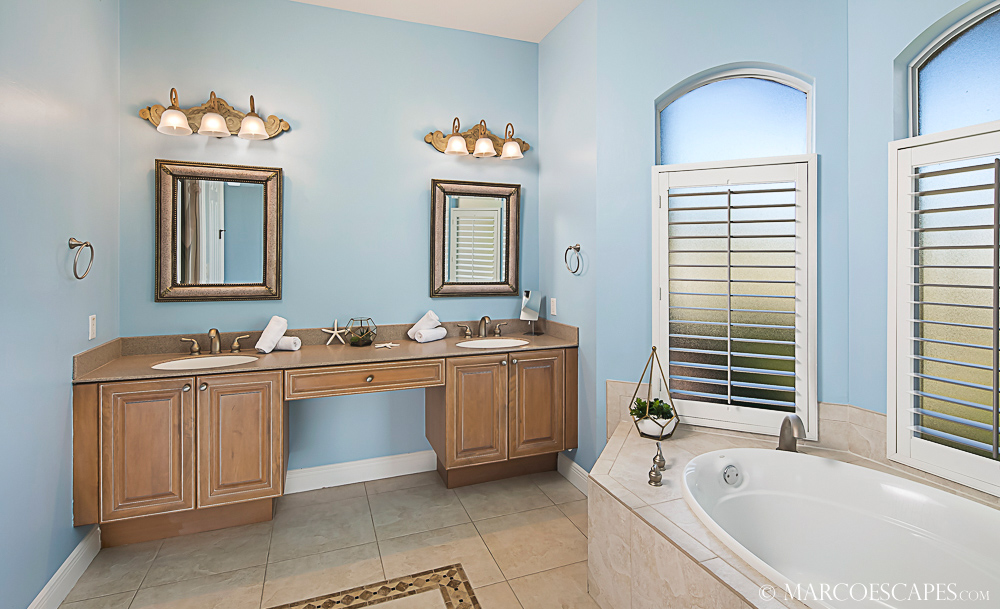 Goldenrod, 1075 Goldenrod Avenue Marco Escapes, Inc. Vacation